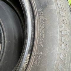 スタッドレスタイヤ195/65R15　の画像