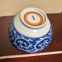 結構大きめのどんぶりの画像