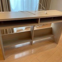 木目調　机　テーブル　コンセント付きの画像
