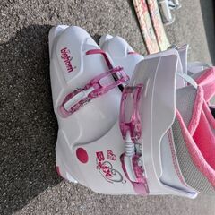 子供用スキー130センチ、ブーツ24センチの画像