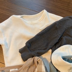 90〜95サイズ　長袖カットソー　秋服  男の子　ベビー服　breeze ユニクロ　バースディの画像