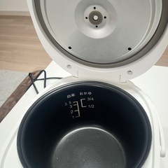 炊飯器の画像