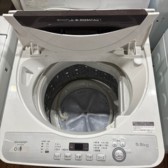 まだまだ使えます‼️SHARP💎2018年製5.5kg洗濯機ホワイト白の画像