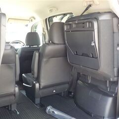 ＼ 誰でも車が買える次世代低与信ローン専門店／ 安心の１年保証付き 距離無制限！中古車販売 カーメル山梨店　平成30年　ホンダ　フリード　103,483㌔の画像