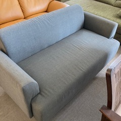 現状販売 特価 家具 インテリア 収納 新生活 引越し 工具 机 事務所 店舗 オフィス 中古 リサイクル 2人用ソファー　の画像