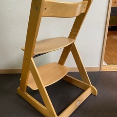ベビーチェア②　子供　椅子の画像