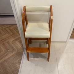 子供イスの画像