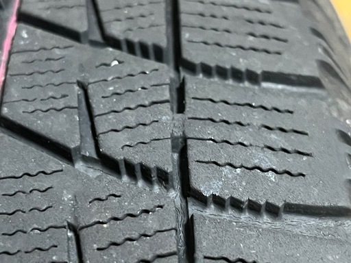 スタッドレスタイヤ、ホイールセット　１５５.65.R14