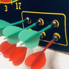 マグネット　ダーツ　ゲーム　おもちゃの画像