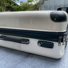 スーツケース　アンブロの画像