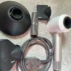 dyson ヘアドライヤー HD01 の画像