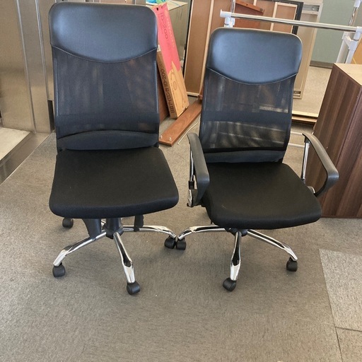 2点セット現状販売 特価 家具 インテリア 収納 新生活 引越し 工具 机 事務所 店舗 オフィス 中古 リサイクル　　ゲーミングチェア