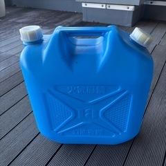 トヨトミ石油ストーブ  ポリ缶
の画像
