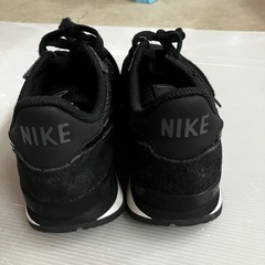NIKE インターナショナリスト スニーカー 24.5cm 美品の画像