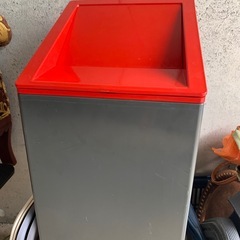中古ゴミ箱の画像