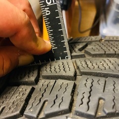 スタッドレスタイヤ185/65R15 ダンロップの画像