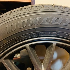 スタッドレスタイヤ185/65R15 ダンロップの画像