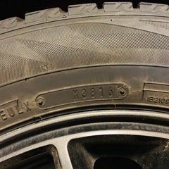 スタッドレスタイヤ185/65R15 ダンロップの画像