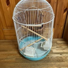 中古使用品　鳥かご　の画像