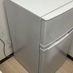 【お譲り先決定済】冷蔵庫※シミあり。の画像