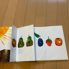 エリックカール　はらぺこあおむし　絵本とCDの画像