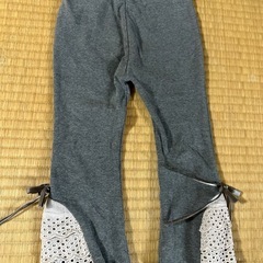 子供の服の画像