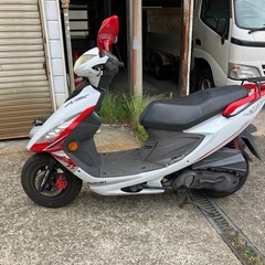 エンジン始動動画あり　堺市堺区GSR125の画像