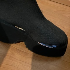 厚底ブーツの画像