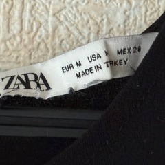 ZARA ブラウス　Mサイズの画像