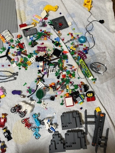 LEGO レゴブロック 20kg +ボルボクレーン車