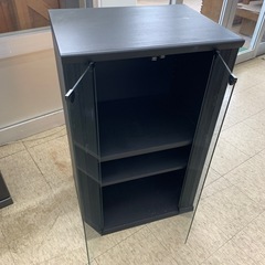 【ジモティー割引で最大15％OFF⭐️】 ガラス扉　黒　ブラック  収納家具　の画像