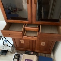 カリモク　食器棚 美品
の画像