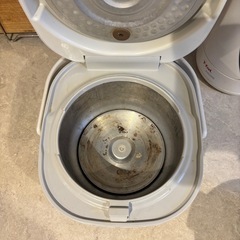 【無料】SHARP 炊飯器 K-C5H（3合炊き）の画像