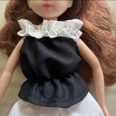 ハンドメイド22㌢ドール服の画像