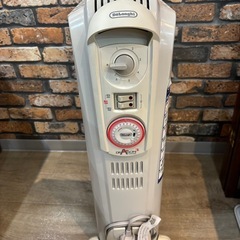 極上品 デロンギ オイルヒーター ドラゴン３ 9枚フィン 4畳～10畳 完品 の画像