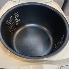 【ジモティー割】タイガー　2024年製　５合炊き　マイコン炊飯ジャー　（ID1493）の画像