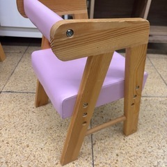 子供用チェア 椅子 ピンク いすイスの画像