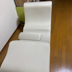 ZINUS Zero Gravity チェア 低反発 オートミールの画像