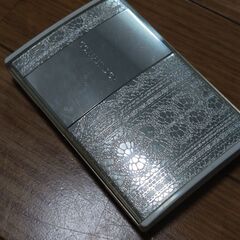 コフレドール　ファンデーションケース（中古）未使用スポンジ付き！の画像