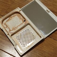 コフレドール　ファンデーションケース（中古）未使用スポンジ付き！の画像