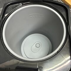 【無料でお譲りします】ポット　アイリスオーヤマ　IAHD-130-Bの画像