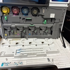 ★引き取り歓迎★ 2019年製　リコー　環境循環型デジタルフルカラー複合機 RICOH  IMC4500 100V 普通のコンセントで使用可能です。の画像