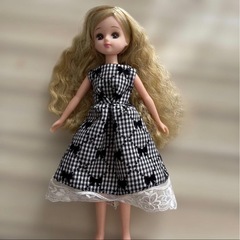 ハンドメイド22㌢ ドール服
の画像