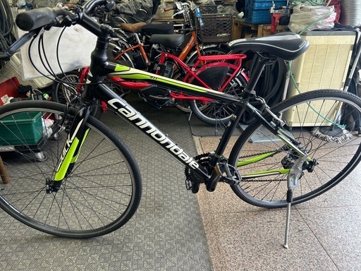クロスバイク cannondale