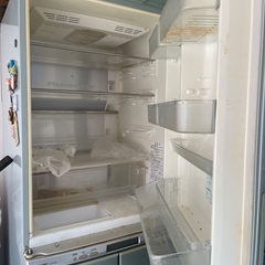 SHARP 冷蔵庫 の画像