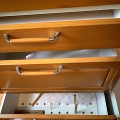 食器棚の画像