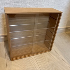 無印良品　木製コレクション入れの画像
