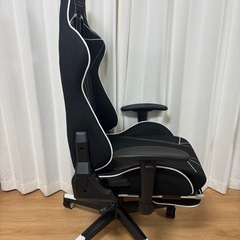 [極美品]SKYE ゲーミングチェア　オフィスチェアの画像