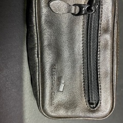 ハロルズギア製の、小物入れ。の画像