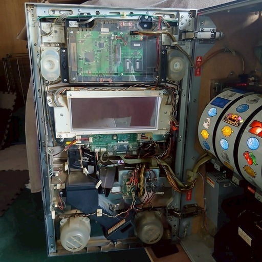 KPE マジカルハロウィン2通電動作確認済 パチスロ ジャンク品